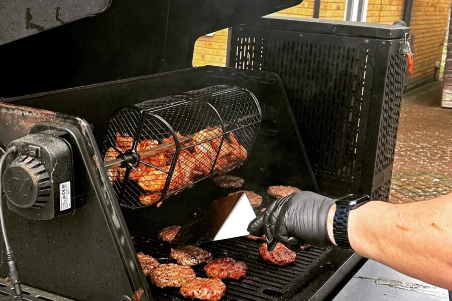 Cooking the BBQ