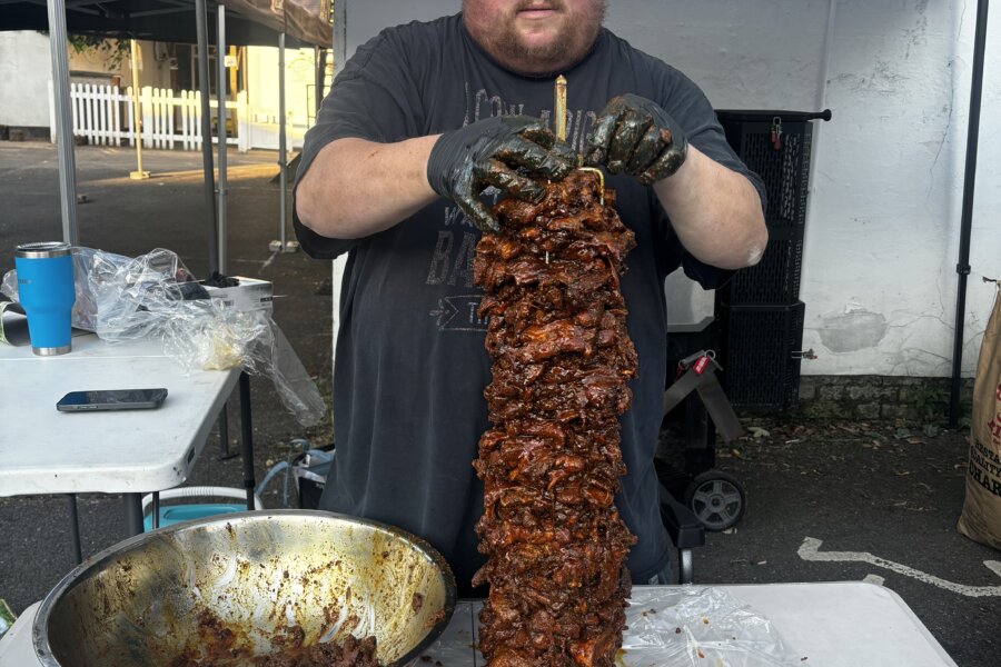 Preparing the kebab